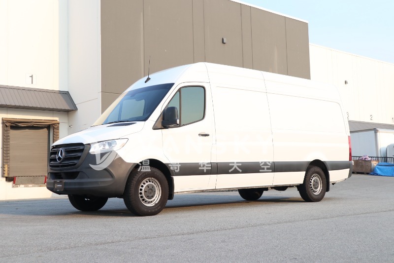 250912143348_2022 Mercedes Benz Sprinter 2500 01.JPG